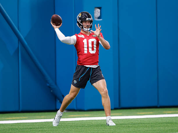The Chess Match Continues: How NFL Defenses are Stifling the 2026 Offensive Revolution